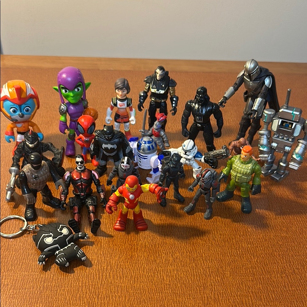 Assorted Action Figures Set:‎ Star Wars, DC Comics, More